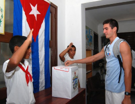 Jóvenes de Cuba participan en elecciones de gobiernos municipales