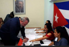 Primer ministro de Cuba votó en el oriente del país