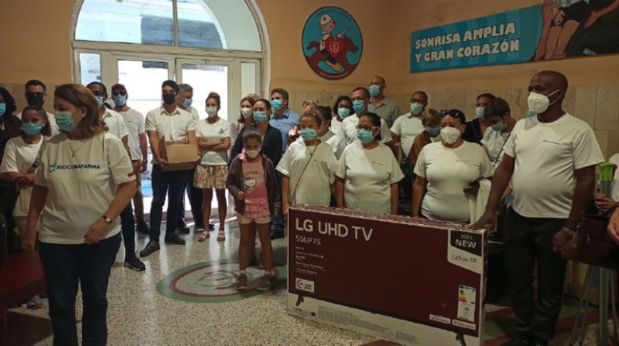 Entrega BioCubaFarma donativo a hospital pediátrico