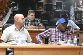 Chequea vicepresidente de Cuba programas de soberanía alimentaria