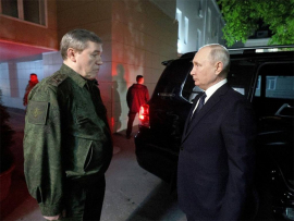 Presidente ruso visita cuartel general de sus fuerzas armadas