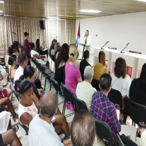 Sociedades que investigan, leyes que transforman