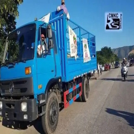 Feria por el Día de las madres en la avenida Garzón