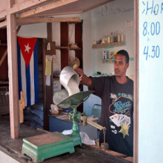 En distribución algunos productos de la Canasta Familiar Normada