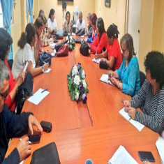 Intercambio con el pueblo: trabajo de base de las comisiones parlamentarias