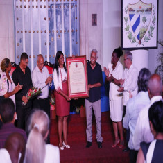 En sesión solemne, la Asamblea Municipal de Santiago de Cuba celebra el aniversario de la Villa