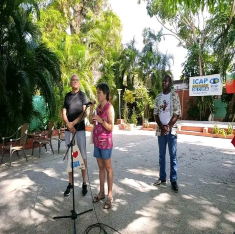 Un puente de solidaridad tendido sobre el océano