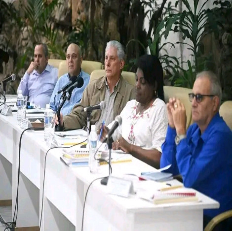 Encabezó Díaz-Canel Pleno Extraordinario del Partido en Santiago de Cuba