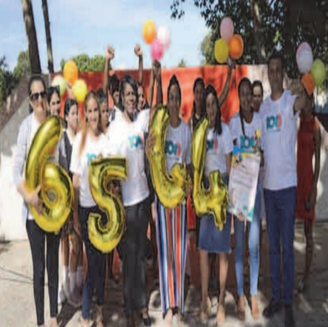 A pioneros y jóvenes en agasajo de Santiago de Cuba