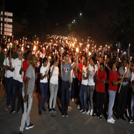 La luz del Maestro volvió a las calles de Santiago (+Fotos)