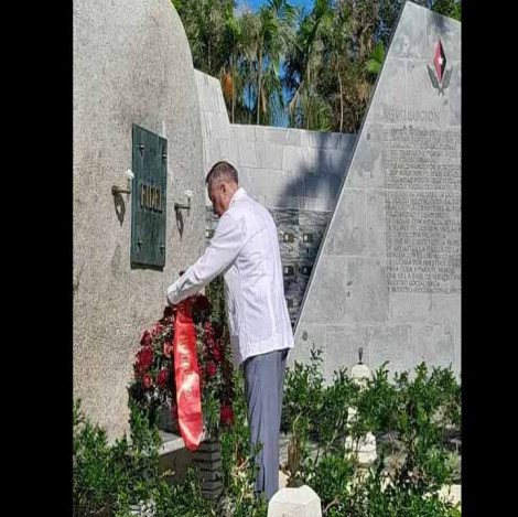 Visita Gobernador de San Petersburgo a Santiago de Cuba