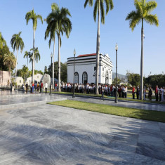 Santiagueros rinden homenaje a Fidel en su natalicio