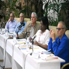 Encabezó Díaz-Canel Pleno Extraordinario del Partido en Santiago de Cuba