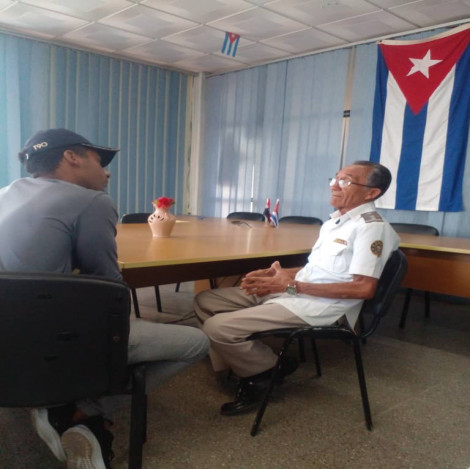 Un hombre consagrado a la Aduana