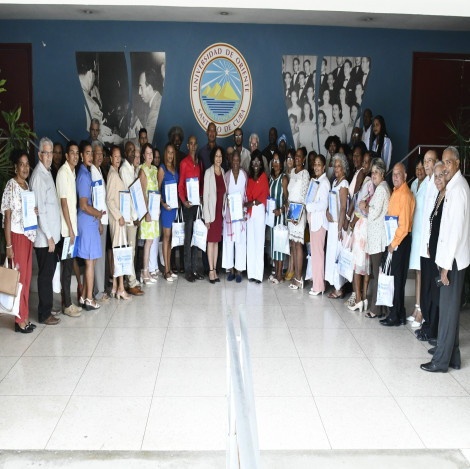 Reconoce Universidad de Oriente a docentes, centros y trabajadores destacados