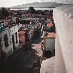 “Si ninguna ciudad en Cuba posee la rica belleza que Santiago, ninguna tampoco puede aventajarla en interés histórico”