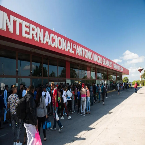 Remodelación integral del aeropuerto de Santiago de Cuba
