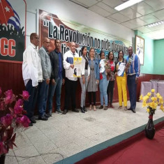 Destacan en Santiago de Cuba labor de comerciantes y gastronómicos