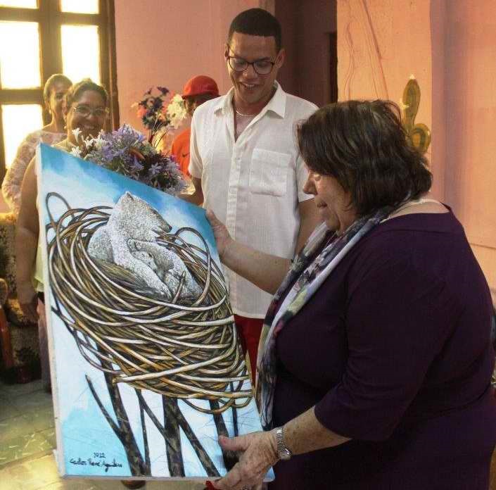 corina mestre llave cuadro stgo cuba foto sergio mtnez