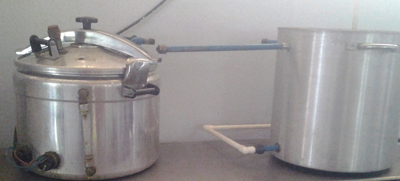 Parte del equipamiento para procesar el ron