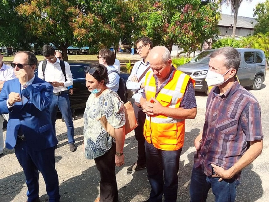 embajador de francia en los talleres