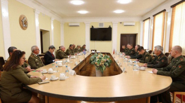 Finaliza visita a Belarús titular cubano de Defensa