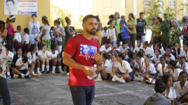 Por mí y por todos: Tumba el Bloqueo