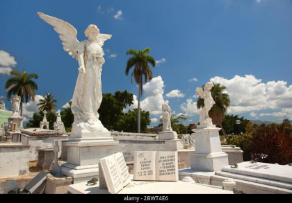 Preparan en Santiago de Cuba libro “Sendero de los Médicos”