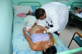 Instan a incrementar cuidados prenatales con apoyo familiar