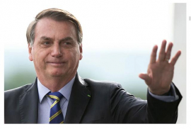 Bolsonaro viaja a EEUU y declina entregar banda presidencial a Lula