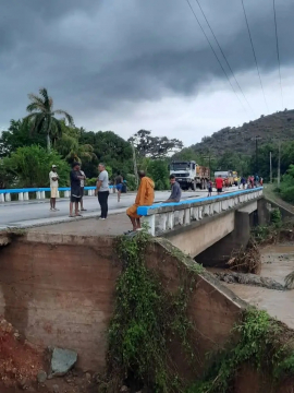 Guamá reporta daños estructurales en el puente Cañizo por intensas lluvias