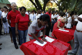 Rubrican santiagueros apoyo a Venezuela