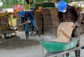 Producción local de materiales de la construcción por el despunte necesario