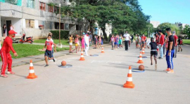 Disfrutan sanluiseros de nuevas propuestas deportivas de verano