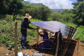 Nuevos sistemas de paneles solares en las montañas de Cienfuegos