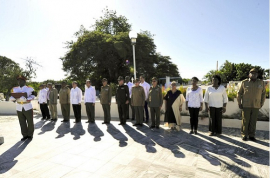 Raúl presidió ceremonia de traslado e inhumación de las cenizas de Armando Hart +Video