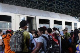 Inicia transportación de estudiantes universitarios a través del tren Santiago-Guantánamo