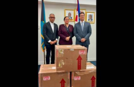 Llega a Cuba primera carga de medicamentos destinados al tratamiento del cáncer en edades pediátricas