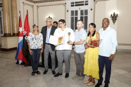 Recibe Egrem en Santiago de Cuba premio La Palma Real, de la Uneac
