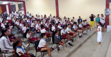 Provechoso debate del quehacer de las más jóvenes generaciones en San Luis