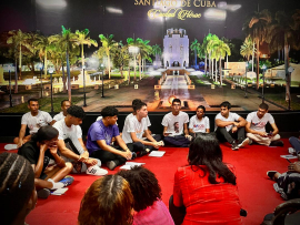 Desarrollan intercambio con jóvenes líderes estudiantiles y juveniles