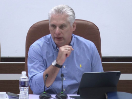 Presidente de Cuba convidó a trabajar para vencer imposibles en 2023