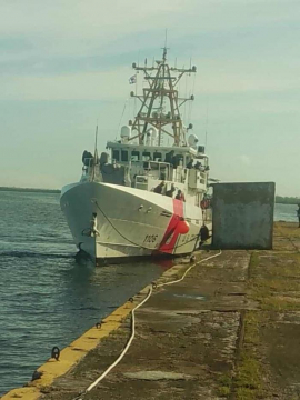Retorna Servicio de Guardacostas a 43 migrantes irregulares