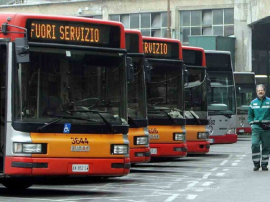 Huelga de transporte público paraliza a la capital de Italia