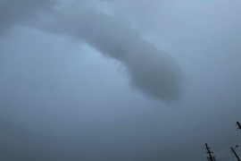 Avanza reparación de hogares afectados por tornado en Los Arabos