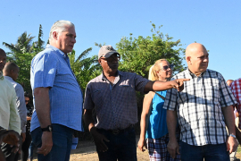 Continúa Presidente los recorridos de trabajo en Santiago de Cuba