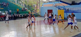 Los Halcones debutan con pie derecho