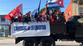 Evocan capitalinos, paso triunfal de la Caravana de la Libertad