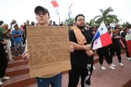 Gremios médicos en Panamá inician paro y solicitan diálogo