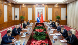 Reafirman cancilleres de China y Cuba buen estado de relaciones